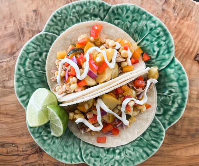 Barbeque shredded chicken tacos recipe | French Culture & Lifestyle Blog | A Taste of Paris