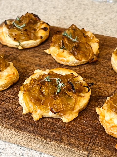 Caramelized Onions Tartlets